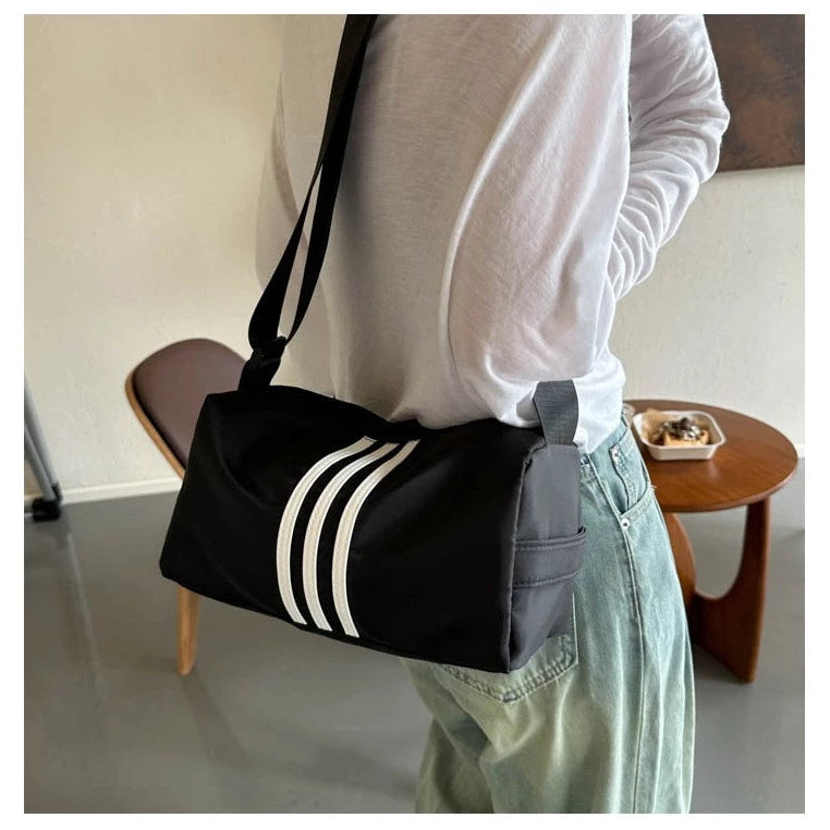 8MNY-605 Sports Duffle Sling Bag Solid Color Stripe Design Gym Bag for Men Women