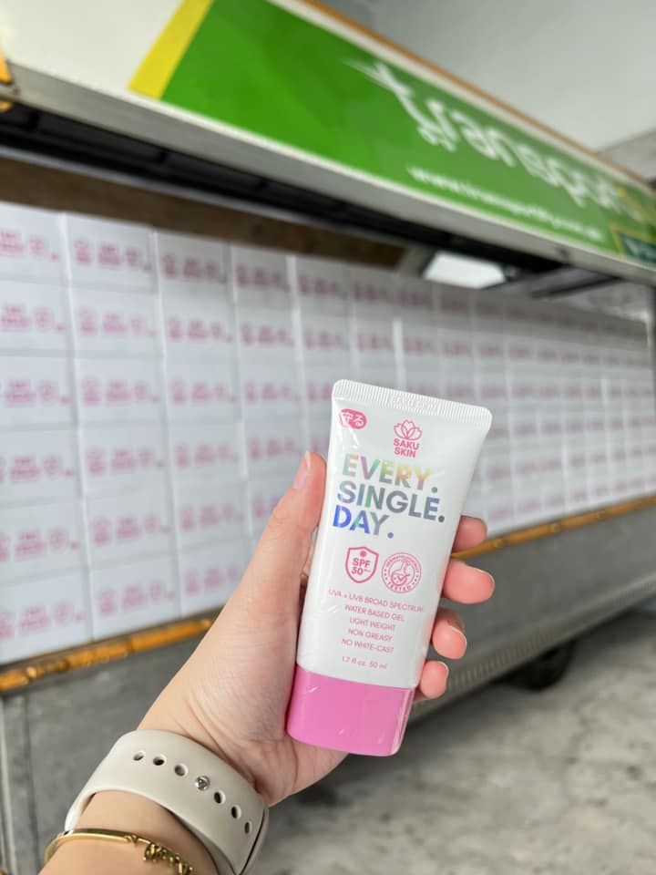 SAKU SKIN BY BLOOM PROJECT Every Single Day Sunscreen | Re Fresh Prote - The Beauty Cart